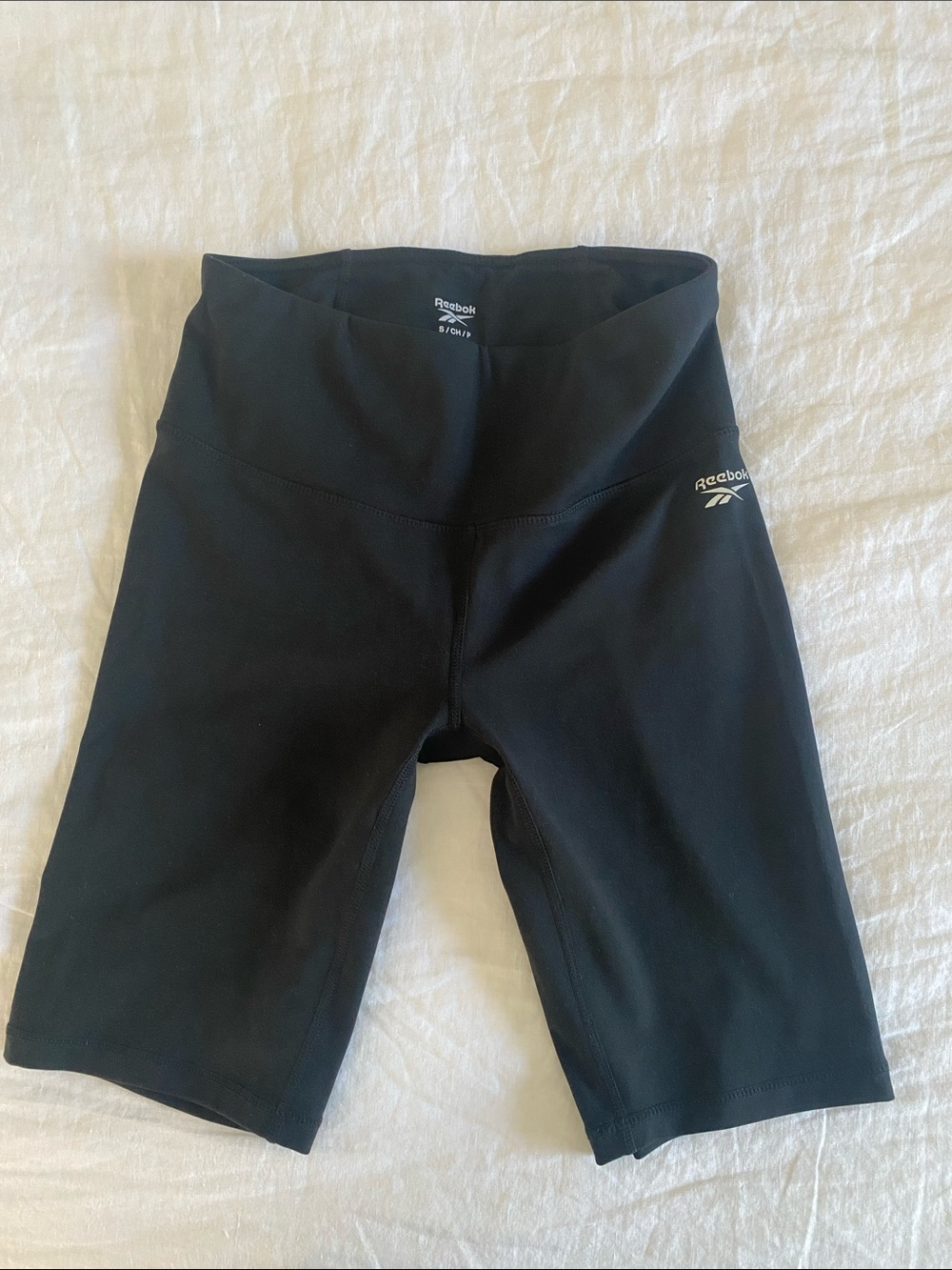 Reebok Black High-Rise Bike Shorts Size Small